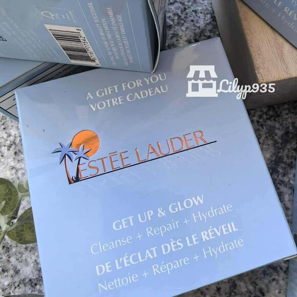 NEW  Estée Lauder – Get Up & Glow Skincare Set - Picture 2 of 3